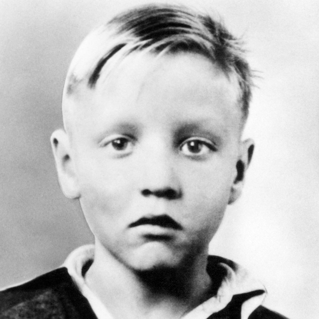 elvis presley childhood photo